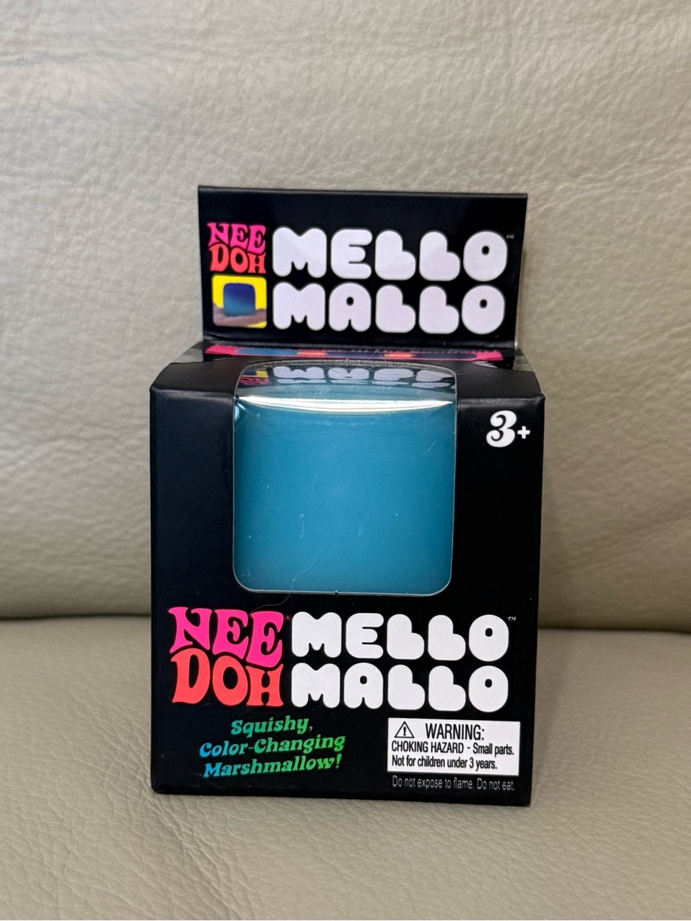 NEW NeeDoh BLUE Mello Mallo Color Changing Squishy Marshmallow Authentic